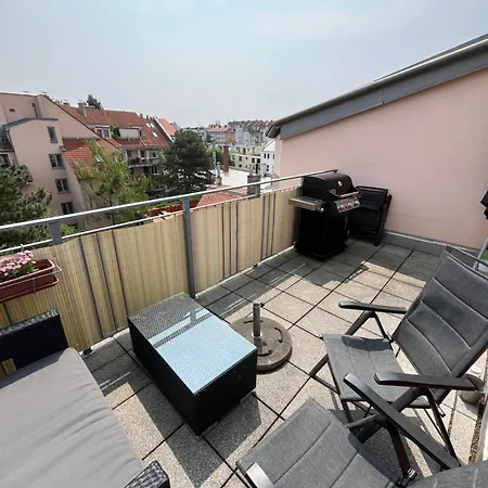 City-apartment With Private Rooftop Terrace Apartment *