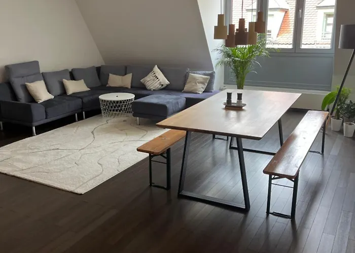 Daire City-apartment With Private Rooftop Terrace *