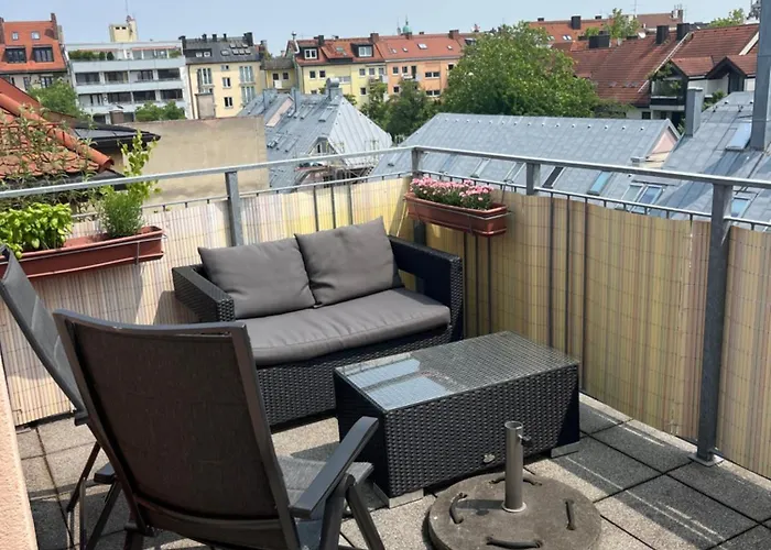 Daire City-apartment With Private Rooftop Terrace *
