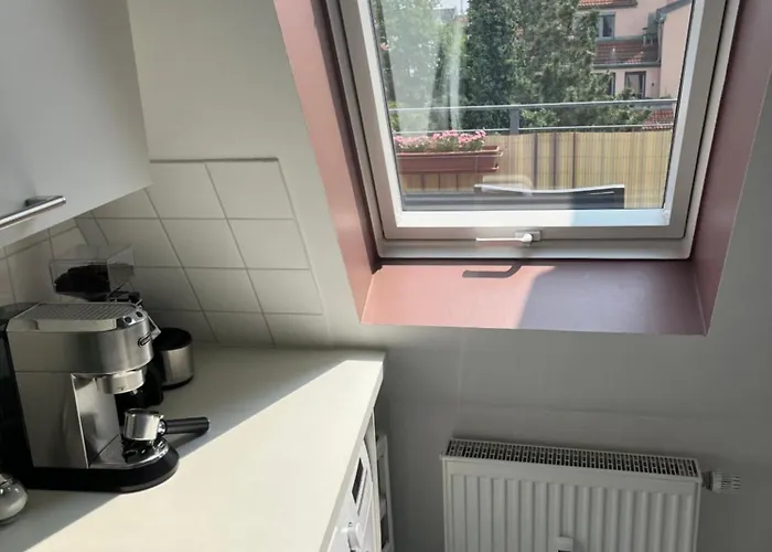 Daire City-apartment With Private Rooftop Terrace Münih