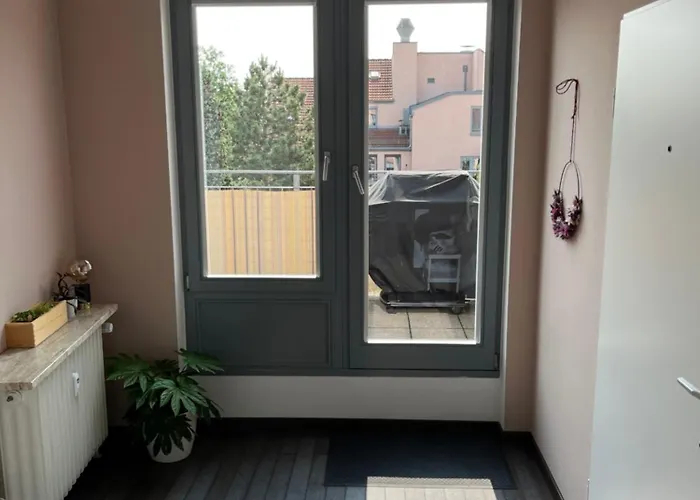 Daire City-apartment With Private Rooftop Terrace *